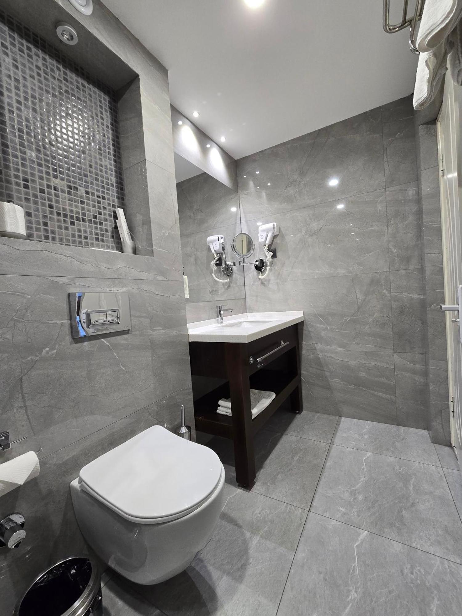 פרגנה Ziyorat Luxury Hotel מראה חיצוני תמונה
