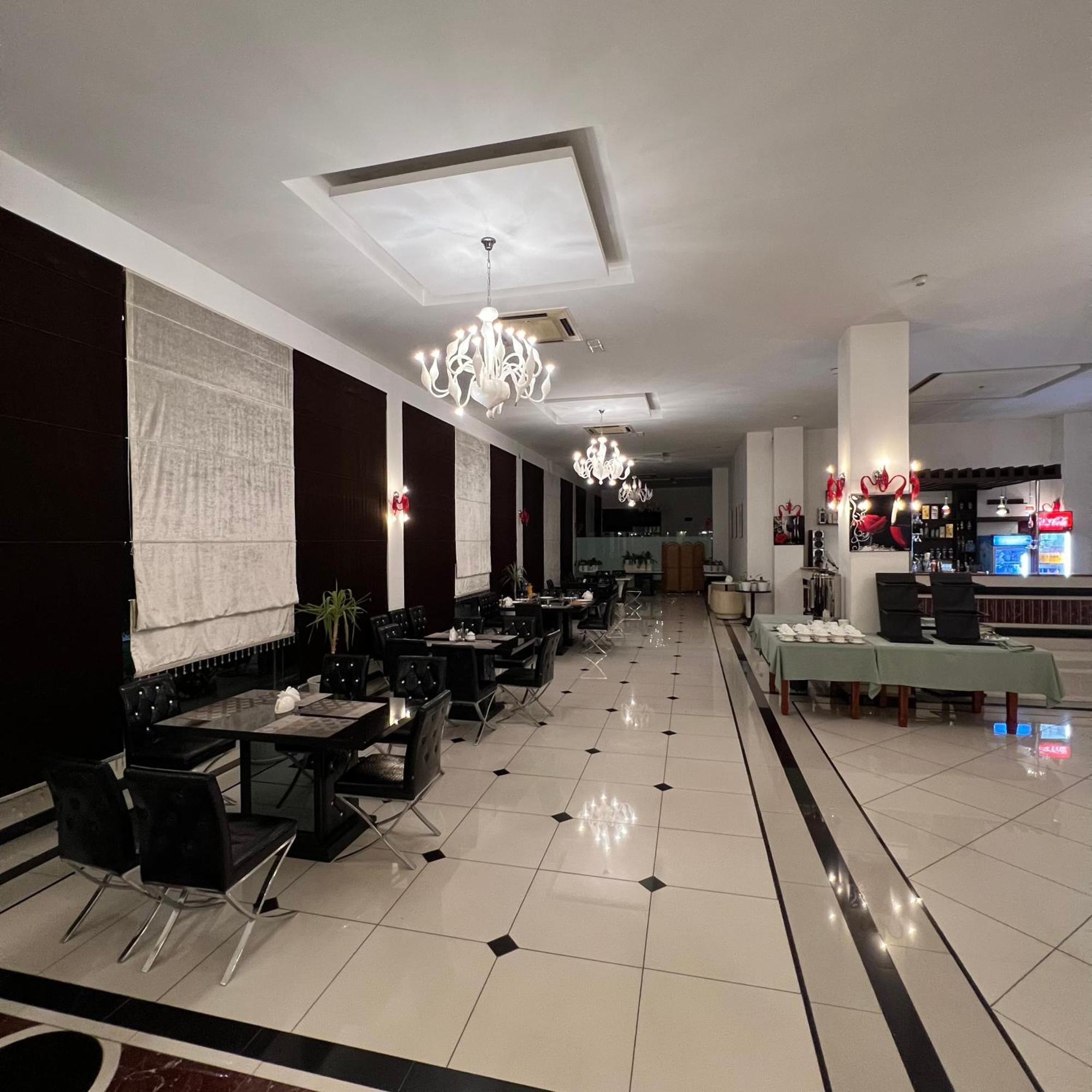 פרגנה Ziyorat Luxury Hotel מראה חיצוני תמונה