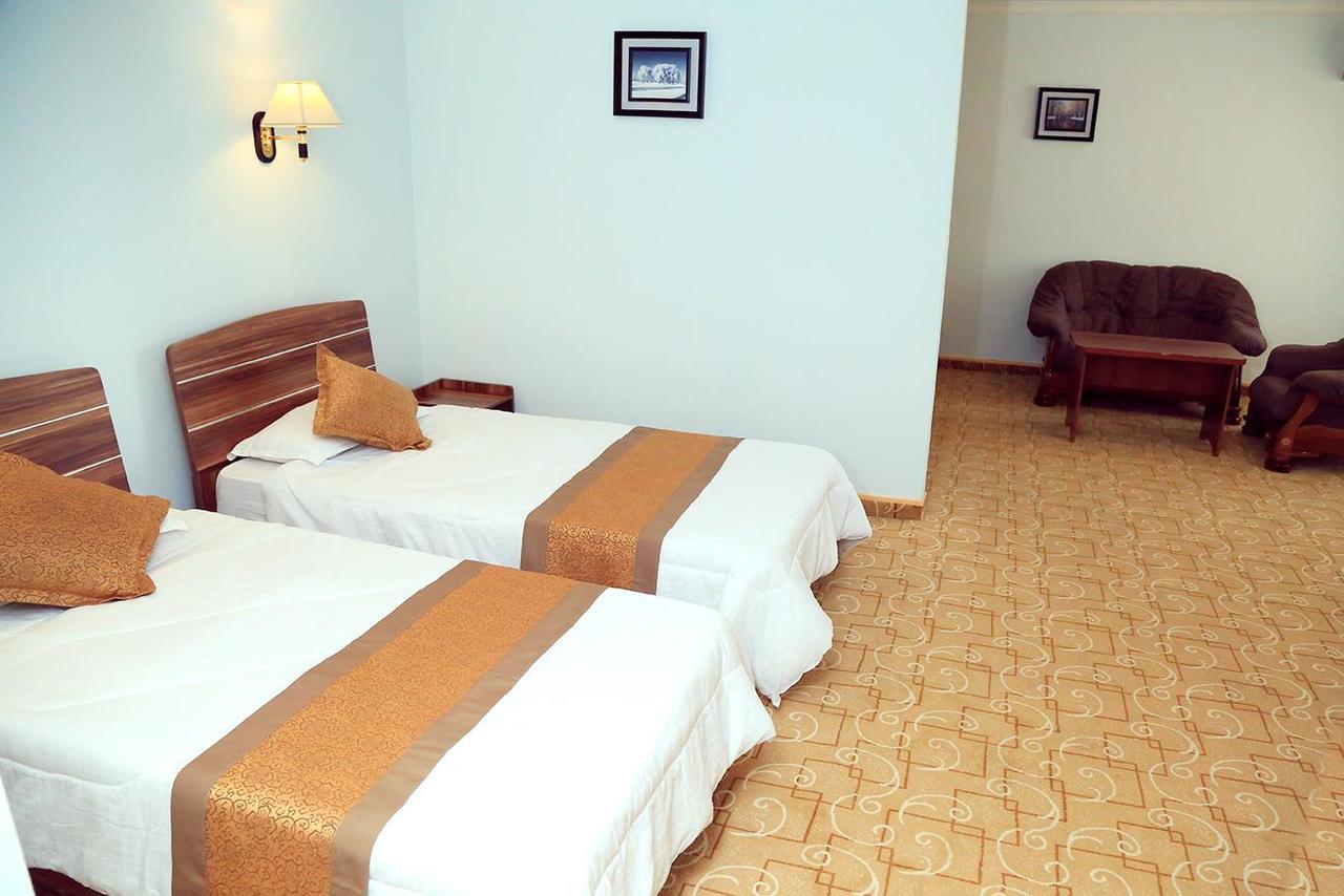 פרגנה Ziyorat Luxury Hotel מראה חיצוני תמונה