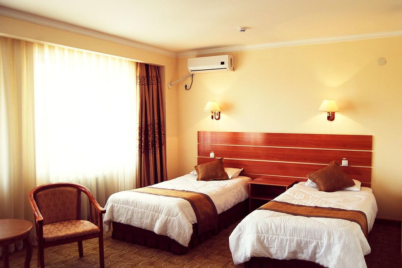 פרגנה Ziyorat Luxury Hotel מראה חיצוני תמונה