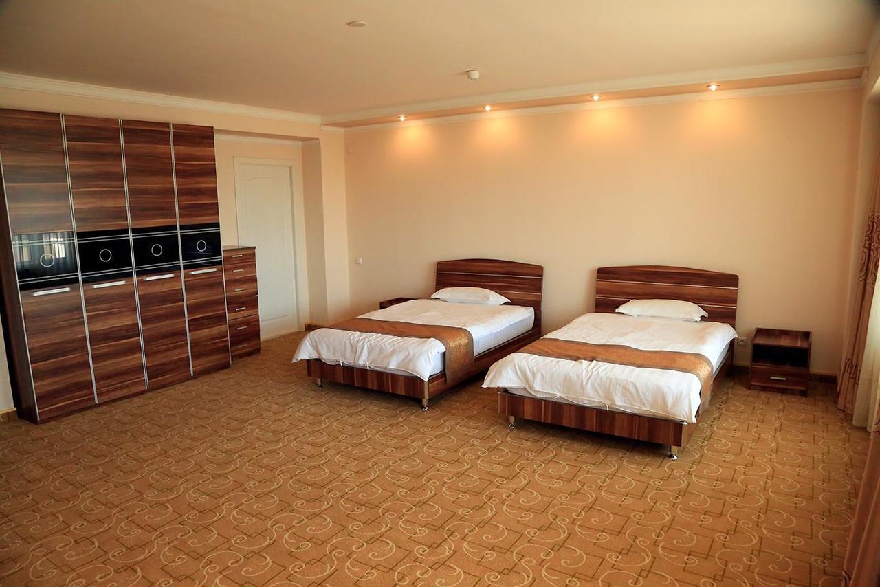 פרגנה Ziyorat Luxury Hotel מראה חיצוני תמונה