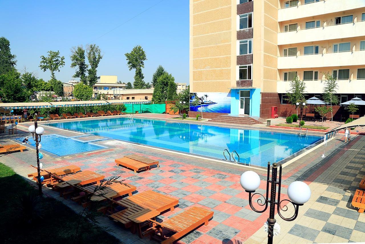 פרגנה Ziyorat Luxury Hotel מראה חיצוני תמונה